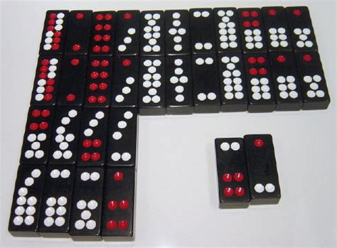 casino game 32 chinese dominoes.